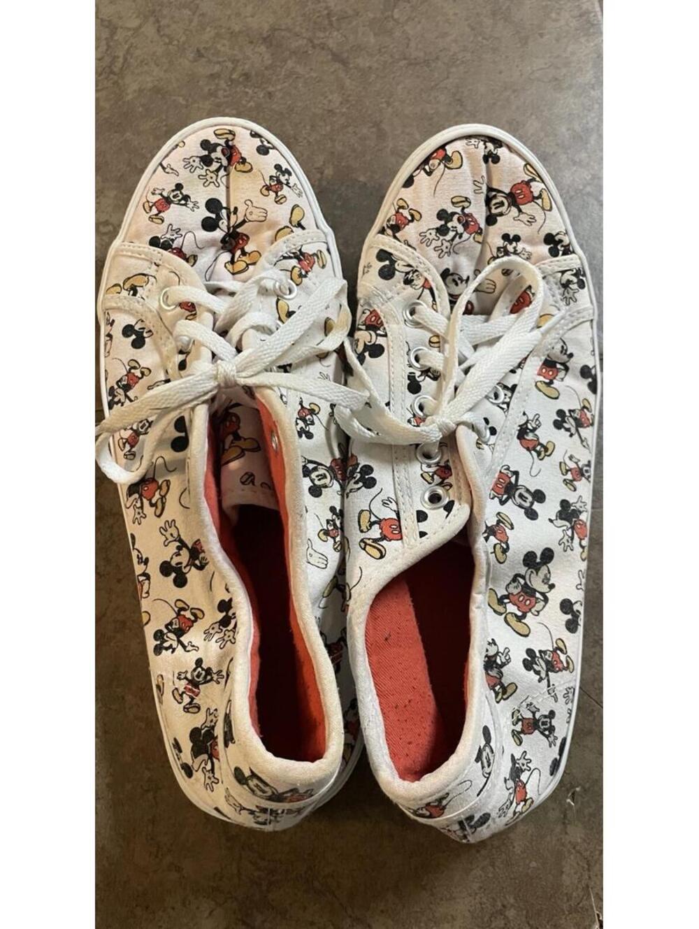 Disney size 10 women’s Mickey Mouse sneakers